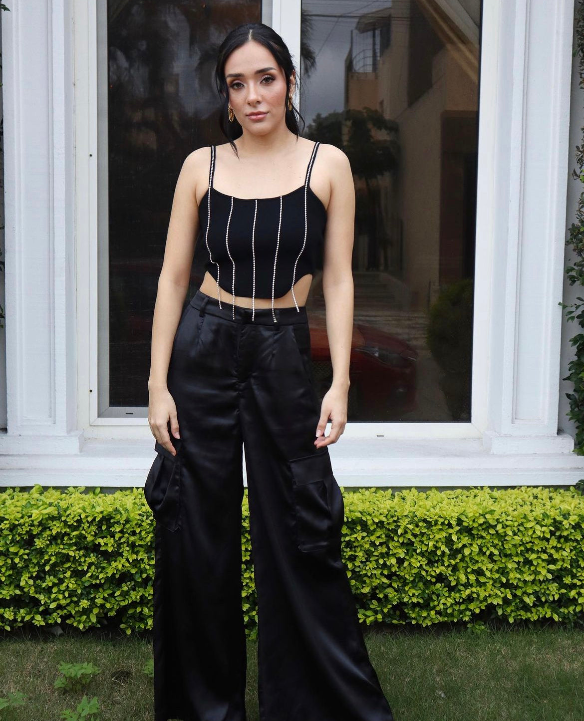 TOP NEGRO CON CRISTALES