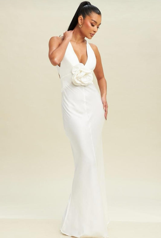 VESTIDO FLOR EN PECHO